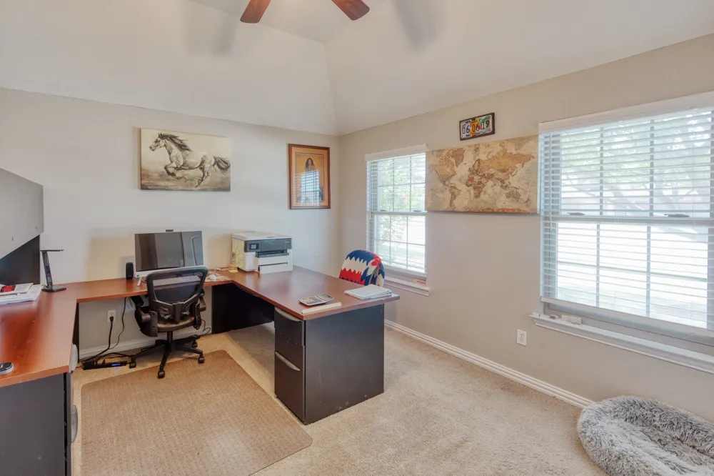18 Pleasant Valley Sanger, TX 76266