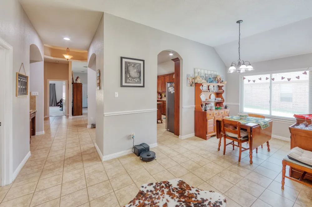 18 Pleasant Valley Sanger, TX 76266