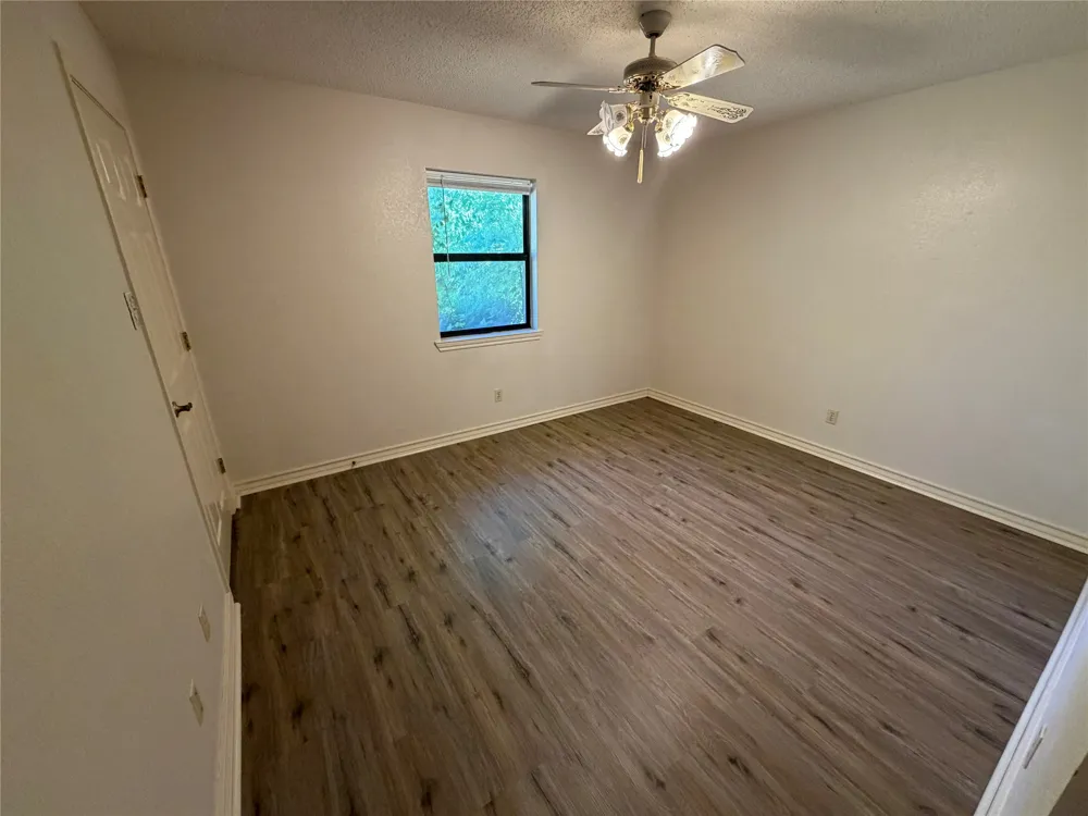 567 W College Street Stephenville, TX 76401