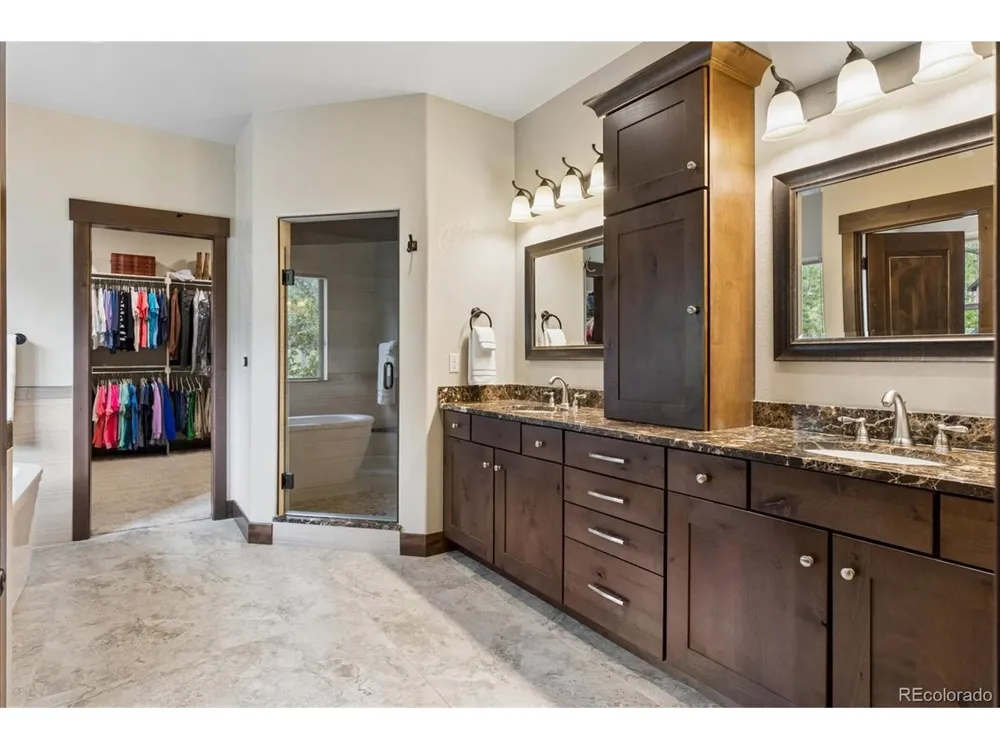 1240 Hoosier Drive Larkspur, CO 80118