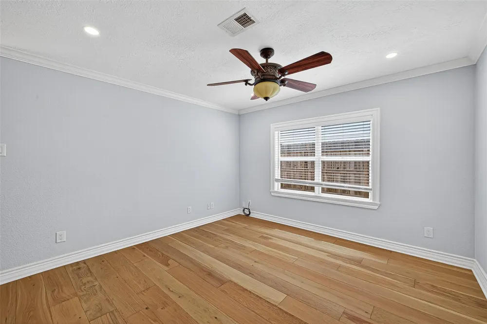 1609 Cheshire Lane Houston, TX 77018