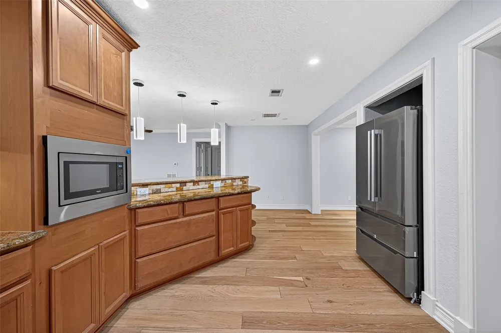 1609 Cheshire Lane Houston, TX 77018