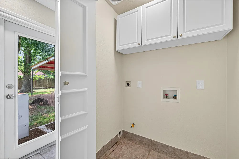 1609 Cheshire Lane Houston, TX 77018