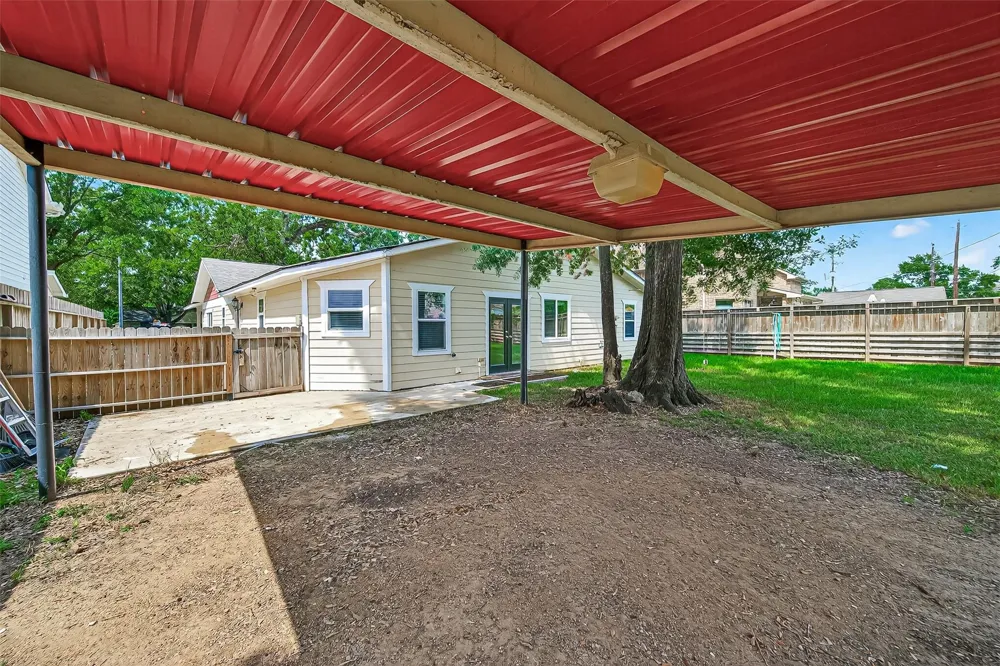1609 Cheshire Lane Houston, TX 77018
