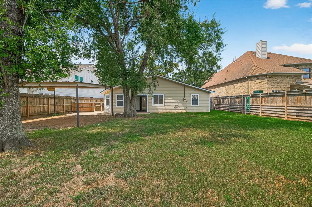 1609 Cheshire Lane Houston, TX 77018