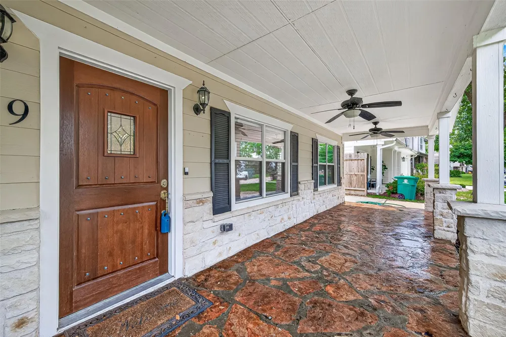 1609 Cheshire Lane Houston, TX 77018