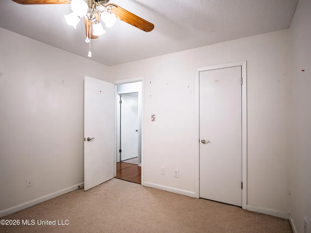 147 Hemlock Road Batesville, MS 38606