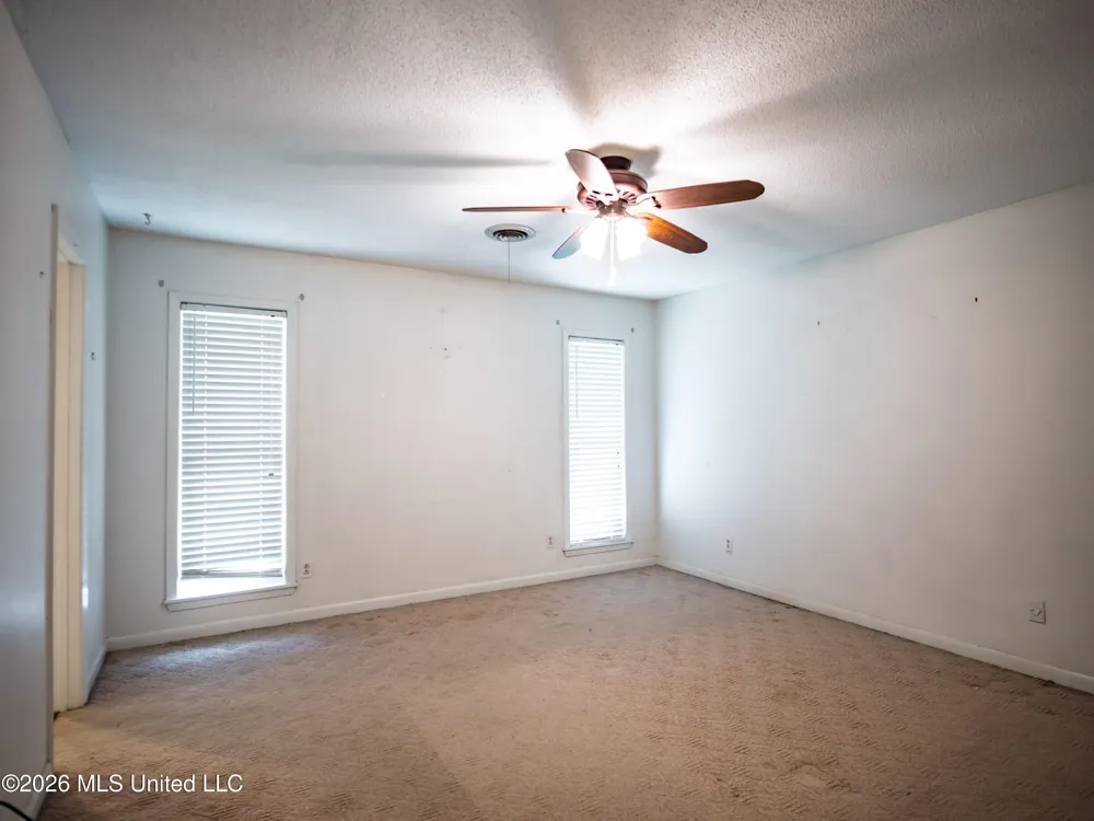 147 Hemlock Road Batesville, MS 38606