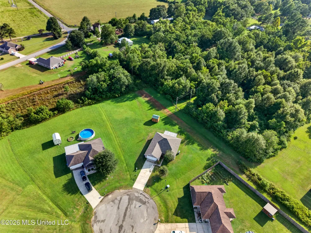 5 Elk Court Picayune, MS 39466