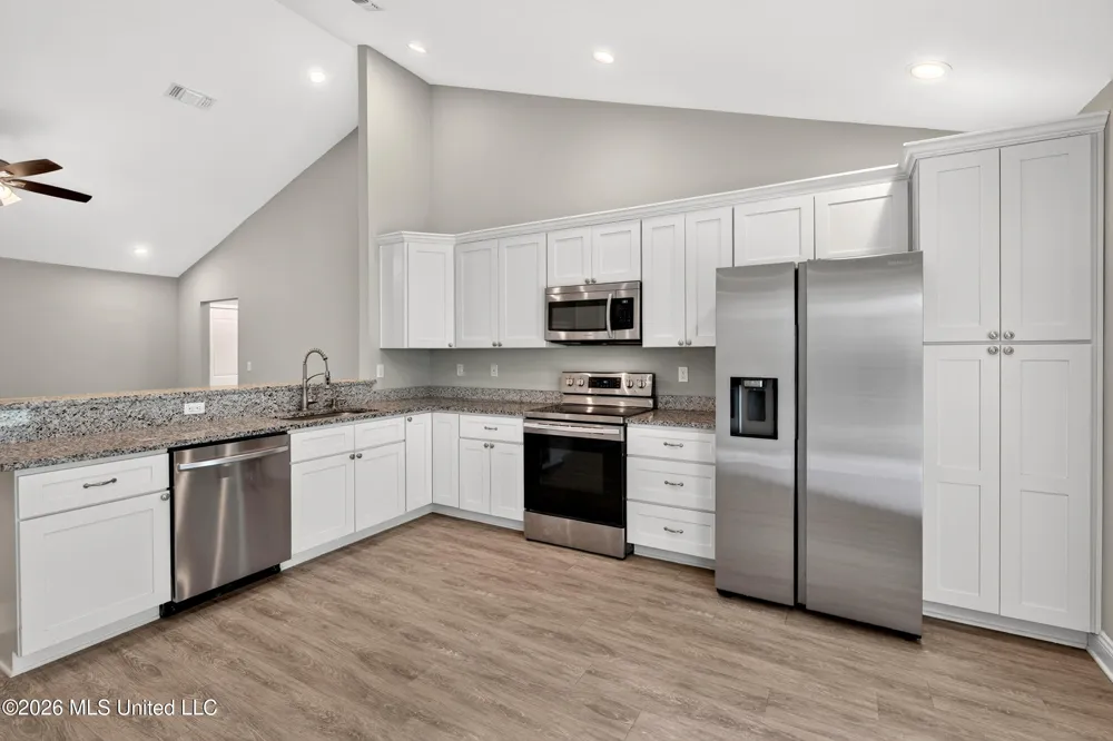 5 Elk Court Picayune, MS 39466