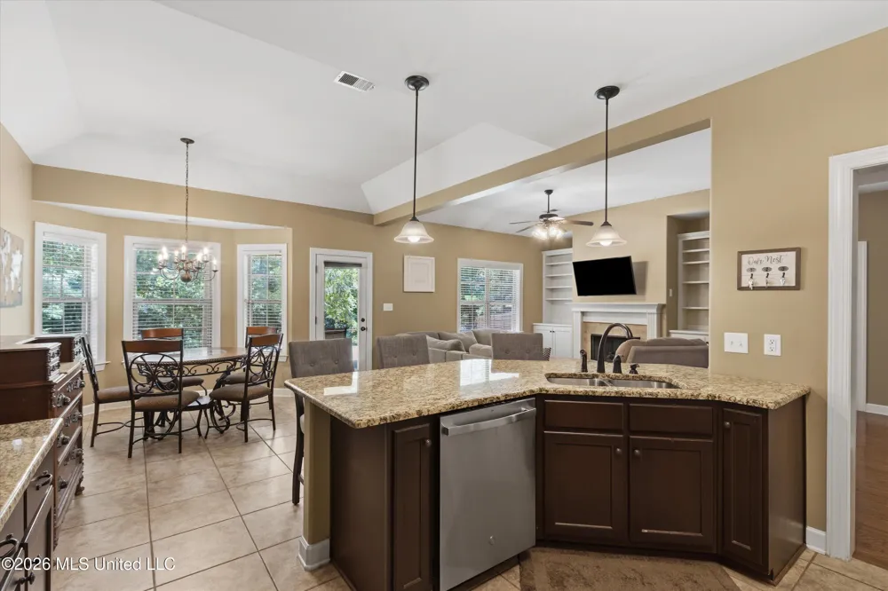 2896 Tulane Road Nesbit, MS 38651