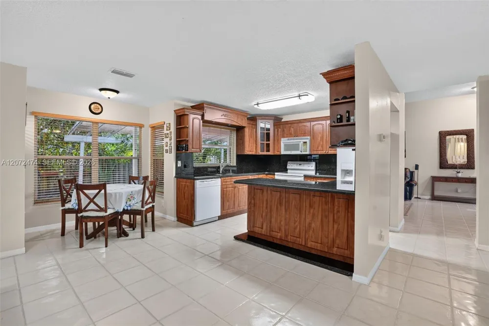 18253 SW 5th St Pembroke Pines, FL 33029