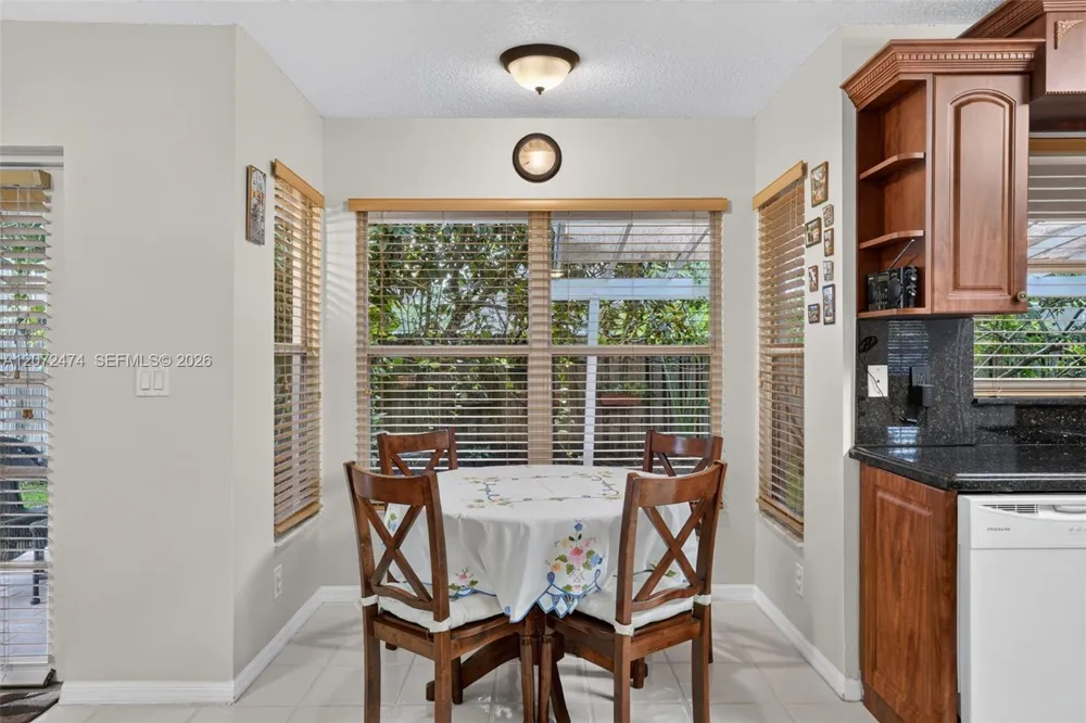 18253 SW 5th St Pembroke Pines, FL 33029