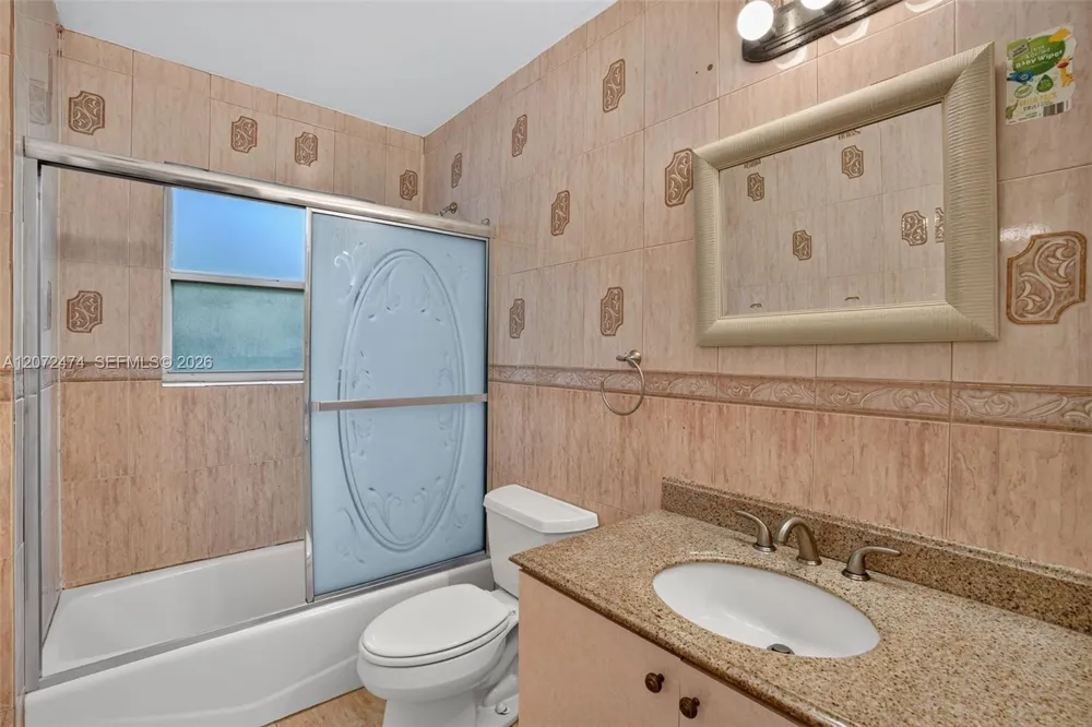 18253 SW 5th St Pembroke Pines, FL 33029