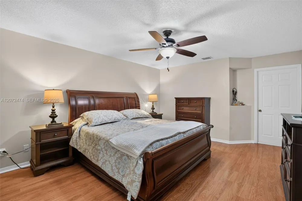 18253 SW 5th St Pembroke Pines, FL 33029