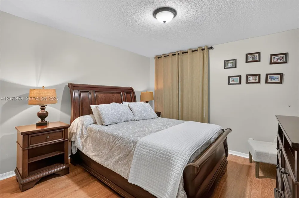 18253 SW 5th St Pembroke Pines, FL 33029