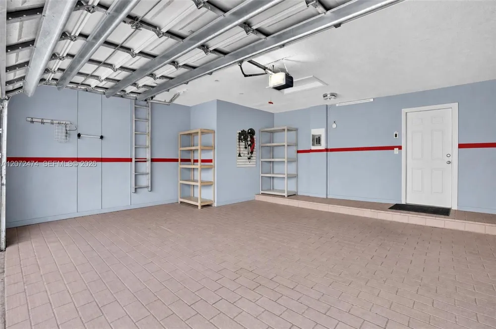 18253 SW 5th St Pembroke Pines, FL 33029