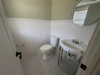 7300 NW 4th Place #105 Margate, FL 33063