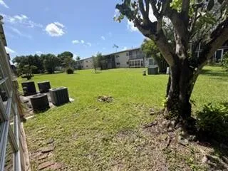 7300 NW 4th Place #105 Margate, FL 33063
