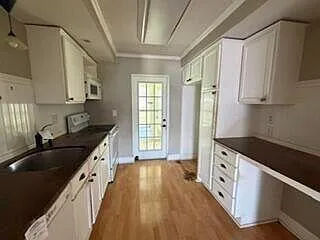 7300 NW 4th Place #105 Margate, FL 33063