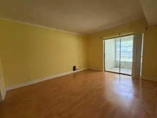 7300 NW 4th Place #105 Margate, FL 33063