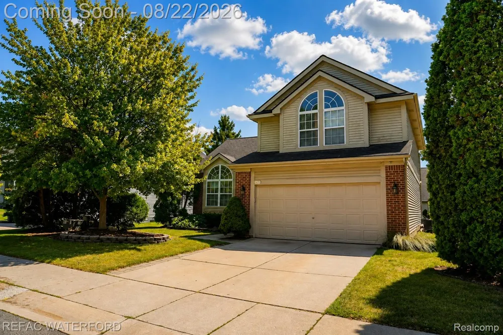 6473 Lake Meadow Drive Waterford Charter Township, MI 48327