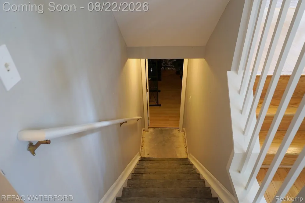 6473 Lake Meadow Drive Waterford Charter Township, MI 48327
