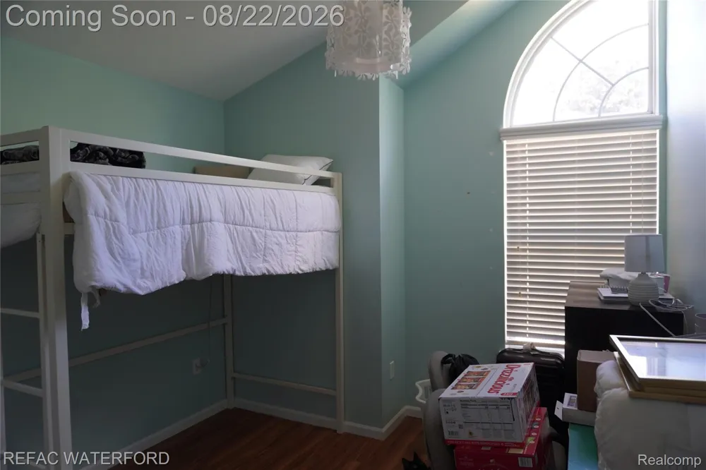 6473 Lake Meadow Drive Waterford Charter Township, MI 48327