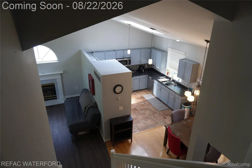 6473 Lake Meadow Drive Waterford Charter Township, MI 48327