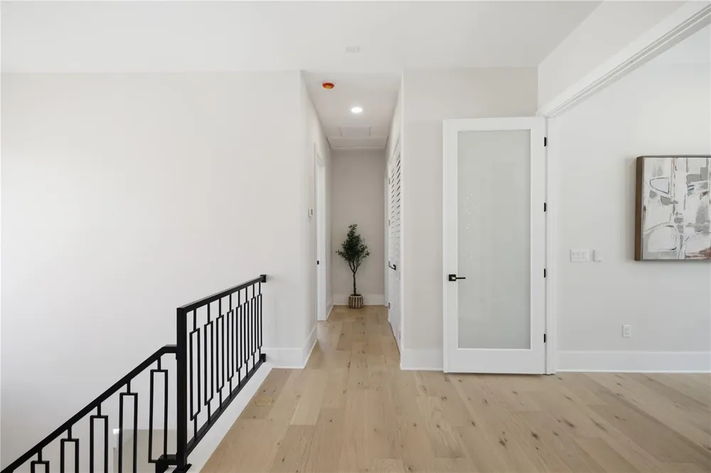810 W BRADDOCK STREET Tampa, FL 33603