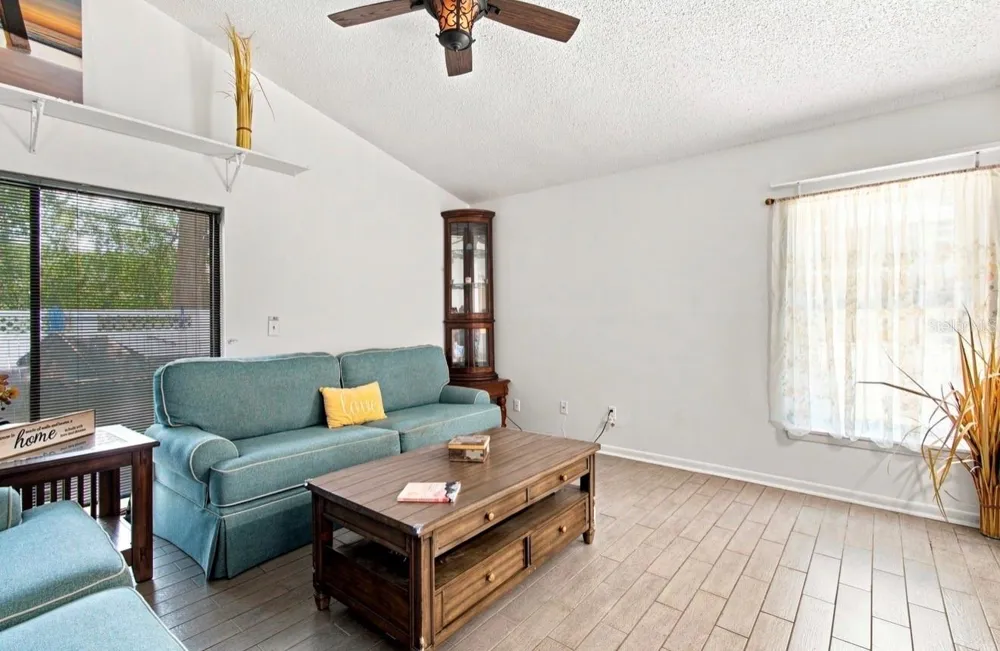 1932 GREGORY DRIVE Tampa, FL 33613