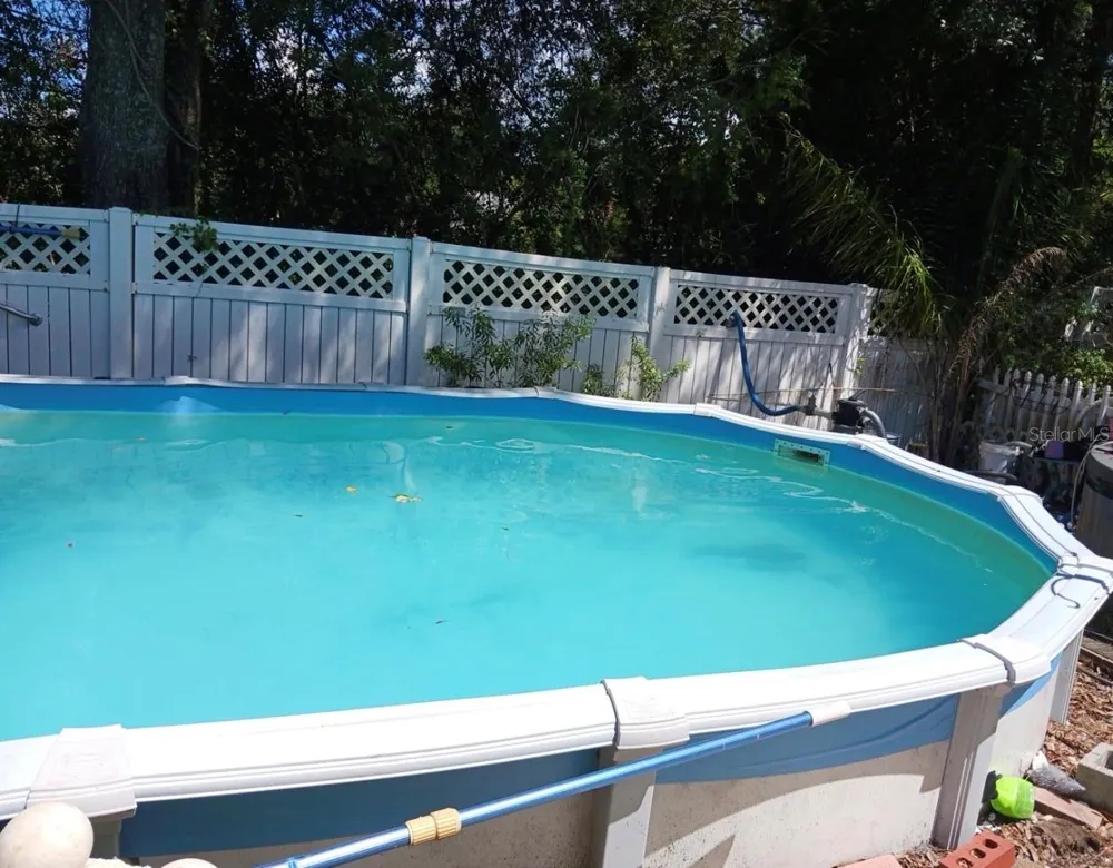1932 GREGORY DRIVE Tampa, FL 33613