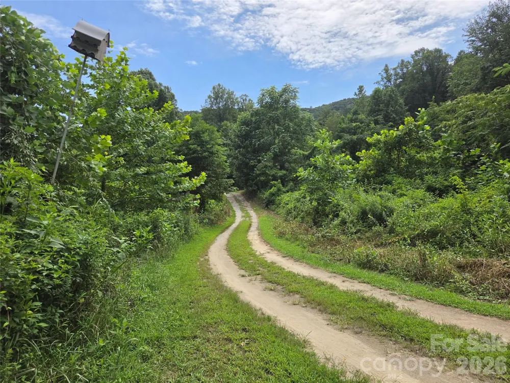 6059 Mount Zion Road Ferguson, NC 28624