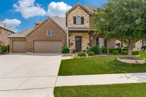 7913 Caddo Cove