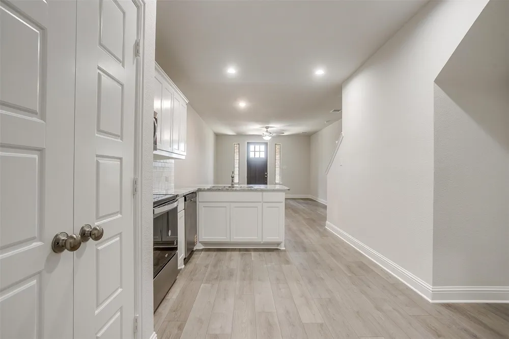 6912 Houndstooth Place Arlington, TX 76001