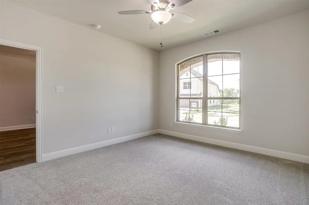 6912 Houndstooth Place Arlington, TX 76001