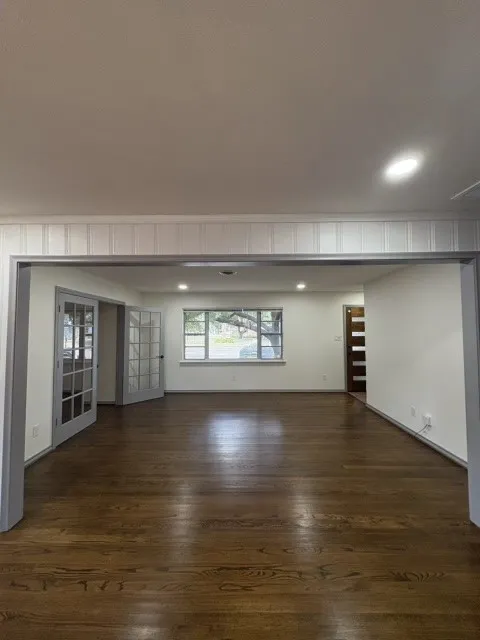 6404 E Lovers Lane Dallas, TX 75214