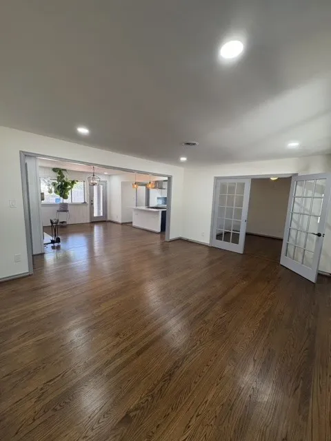6404 E Lovers Lane Dallas, TX 75214