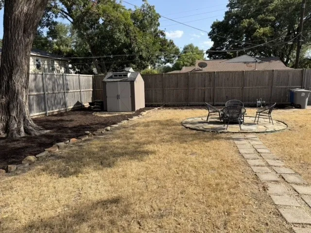 6404 E Lovers Lane Dallas, TX 75214