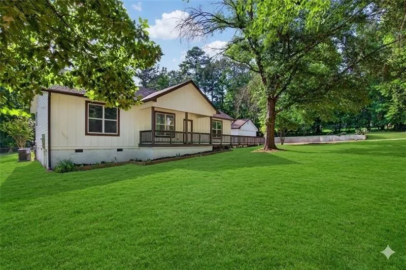 Address Not Shown Locust Grove, GA 30248