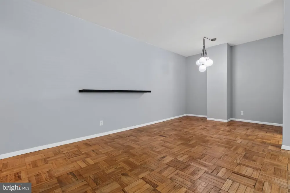 4200 CATHEDRAL AVENUE NW #111 Washington, DC 20016