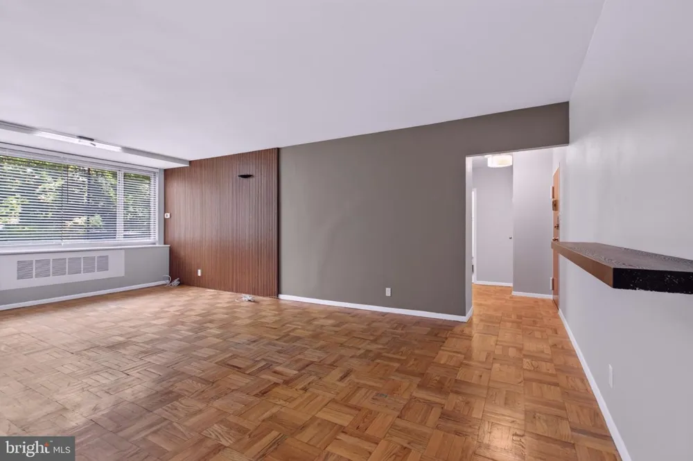 4200 CATHEDRAL AVENUE NW #111 Washington, DC 20016