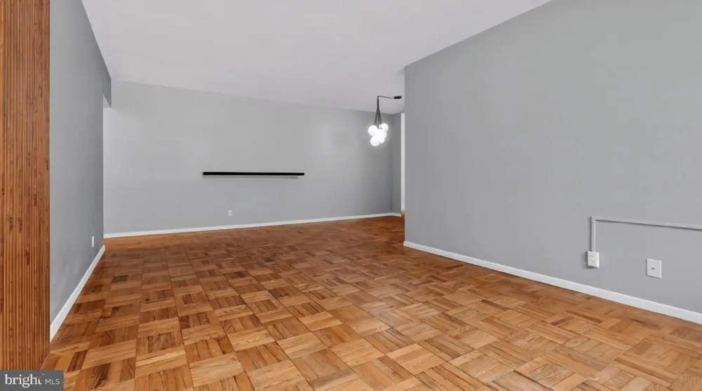 4200 CATHEDRAL AVENUE NW #111 Washington, DC 20016