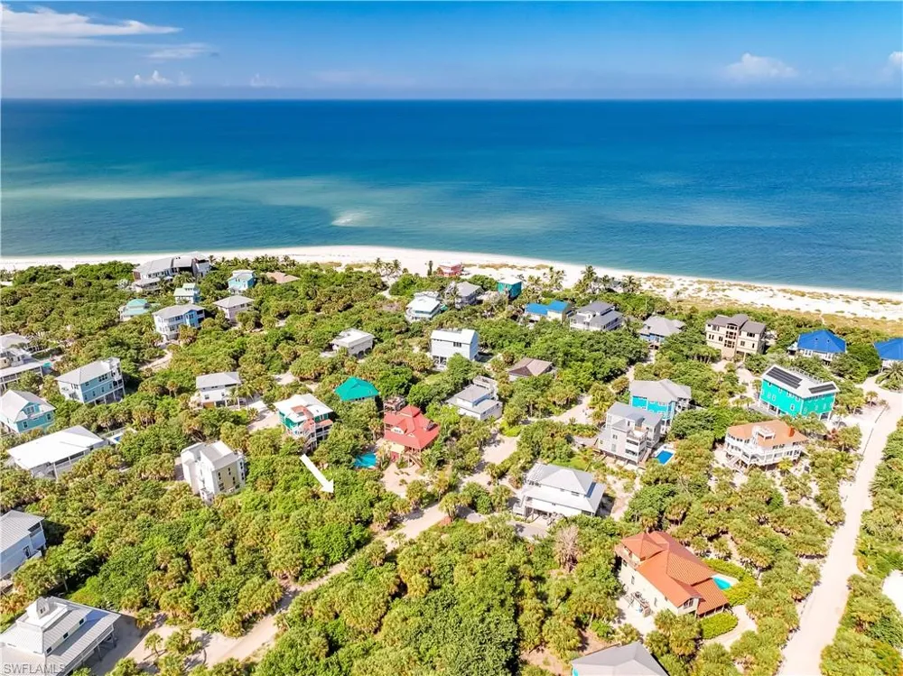 4531 Conch Shell Drive Upper Captiva, FL 33924