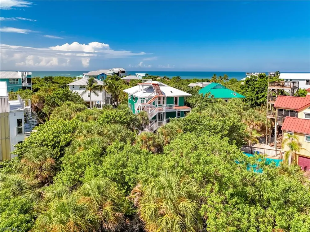 4531 Conch Shell Drive Upper Captiva, FL 33924