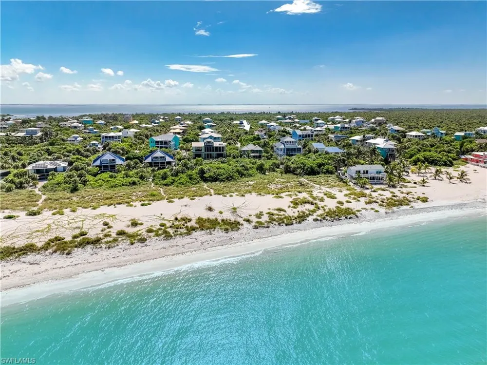 4531 Conch Shell Drive Upper Captiva, FL 33924
