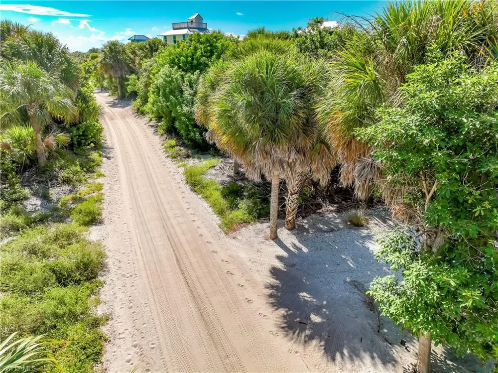 4531 Conch Shell Drive Upper Captiva, FL 33924