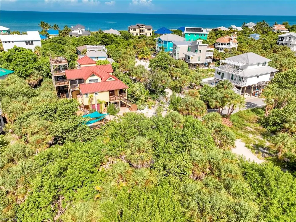 4531 Conch Shell Drive Upper Captiva, FL 33924