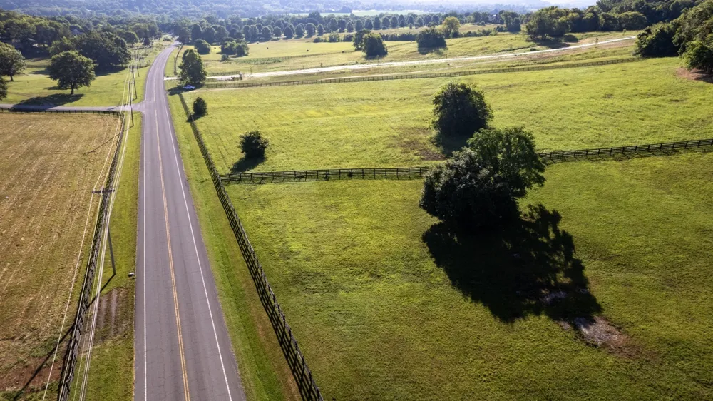 3076 Carters Creek Pk Franklin, TN 37064