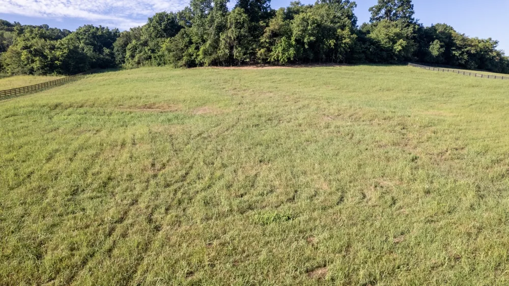 3076 Carters Creek Pk Franklin, TN 37064